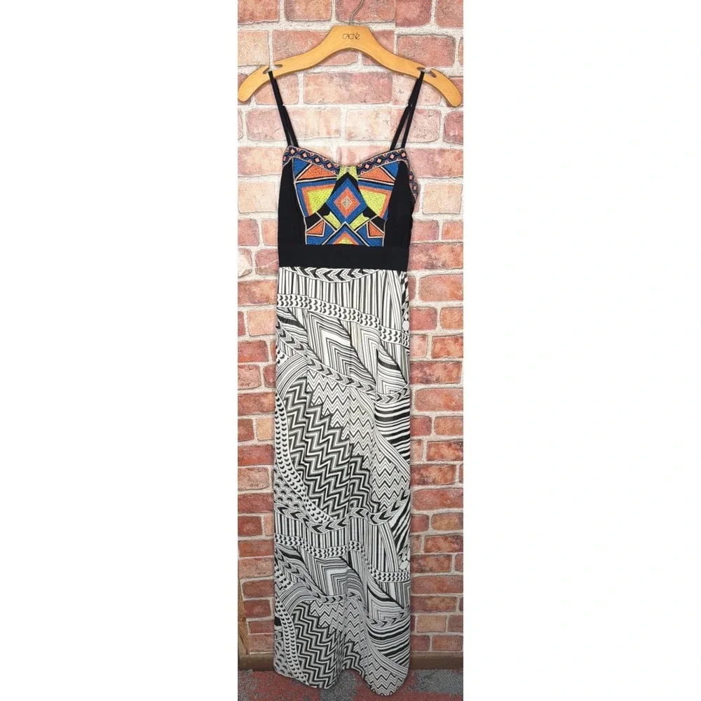 Flying Tomato‎ Embroidered Geometric Tribal Print Maxi Dress Black White Medium